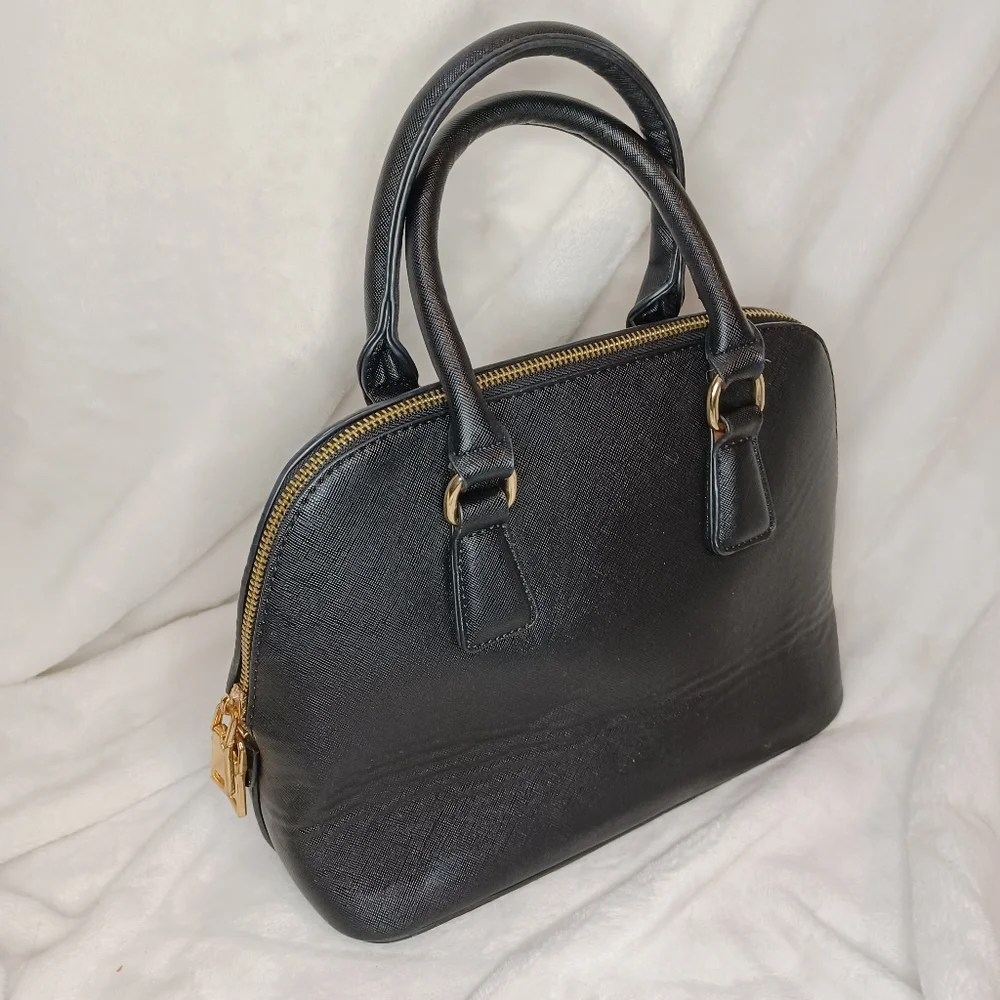 Handbag - Picture 1 of 9